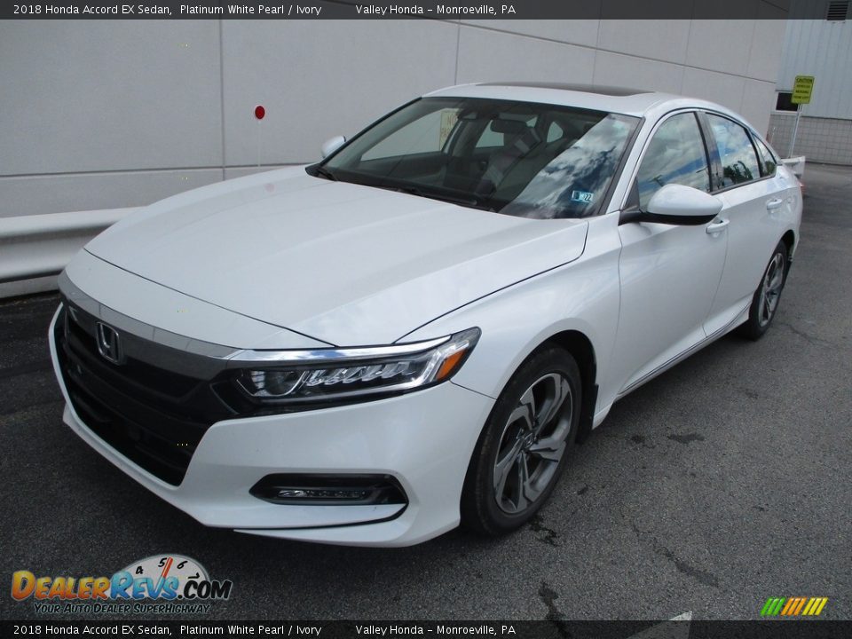 2018 Honda Accord EX Sedan Platinum White Pearl / Ivory Photo #9