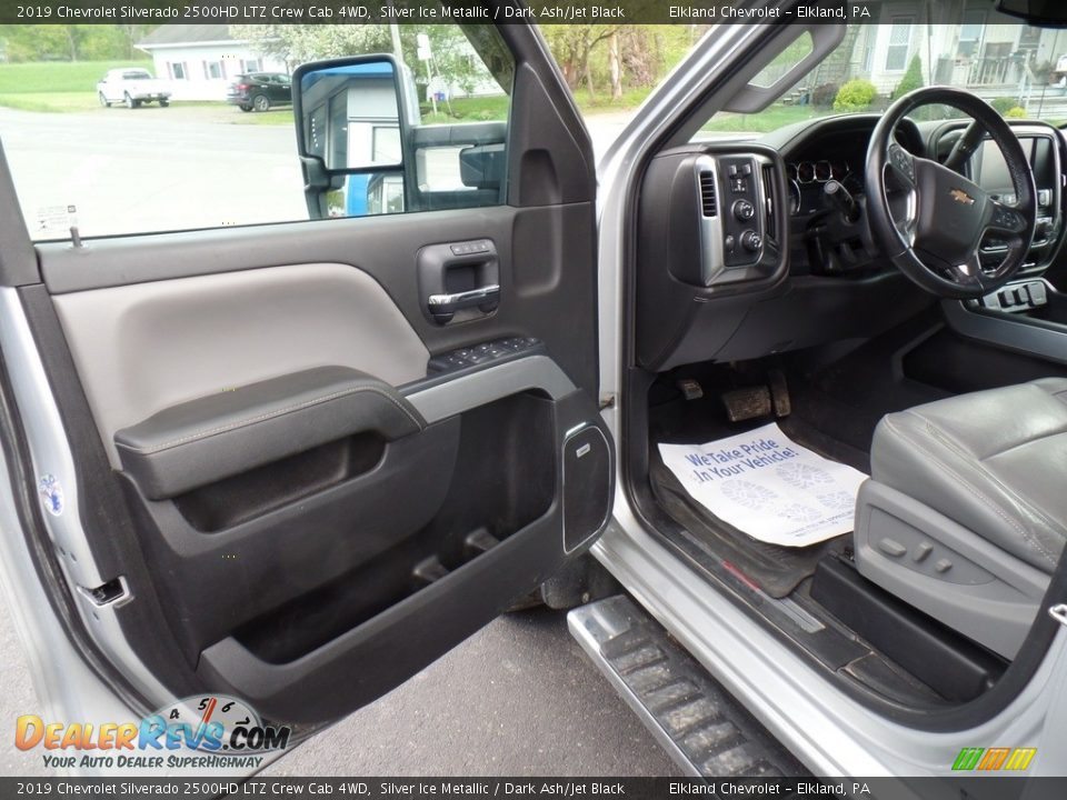2019 Chevrolet Silverado 2500HD LTZ Crew Cab 4WD Silver Ice Metallic / Dark Ash/Jet Black Photo #18