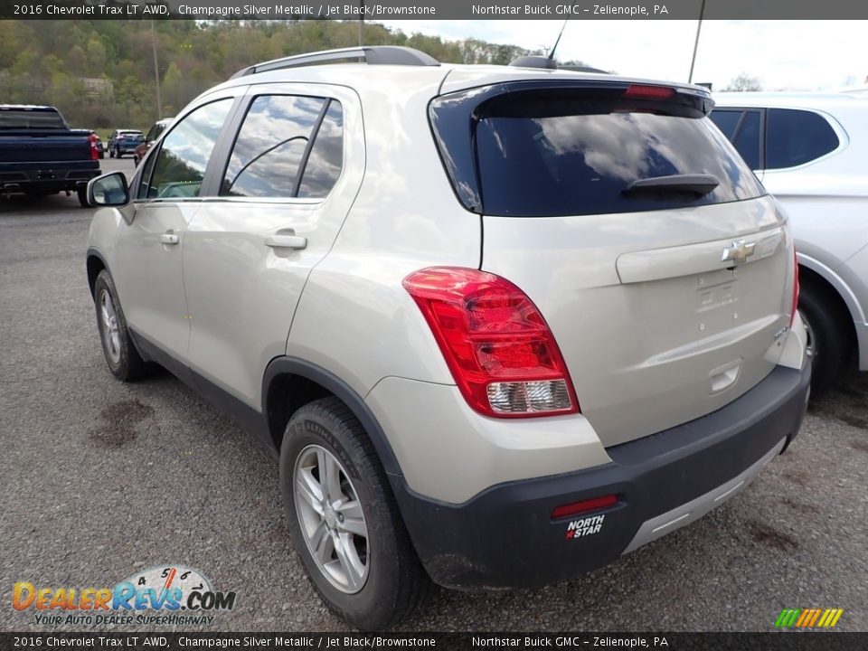 2016 Chevrolet Trax LT AWD Champagne Silver Metallic / Jet Black/Brownstone Photo #5