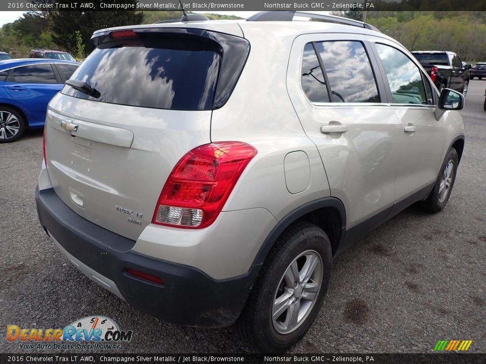 2016 Chevrolet Trax LT AWD Champagne Silver Metallic / Jet Black/Brownstone Photo #7