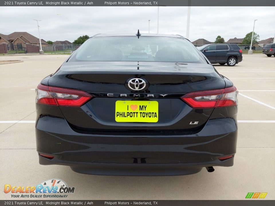 2021 Toyota Camry LE Midnight Black Metallic / Ash Photo #8
