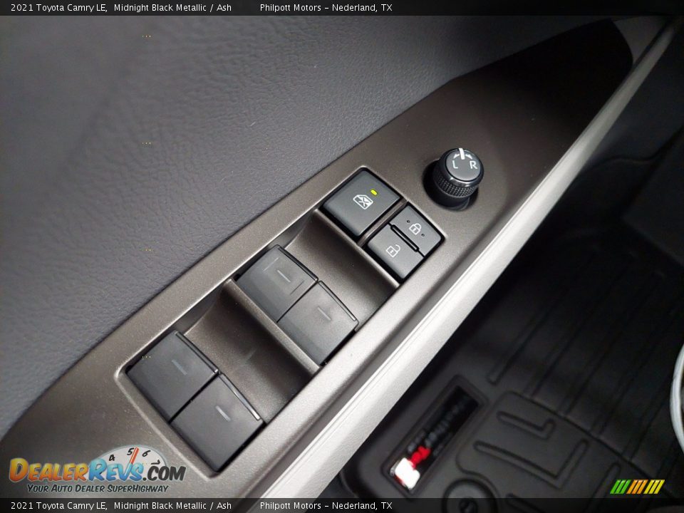 2021 Toyota Camry LE Midnight Black Metallic / Ash Photo #14