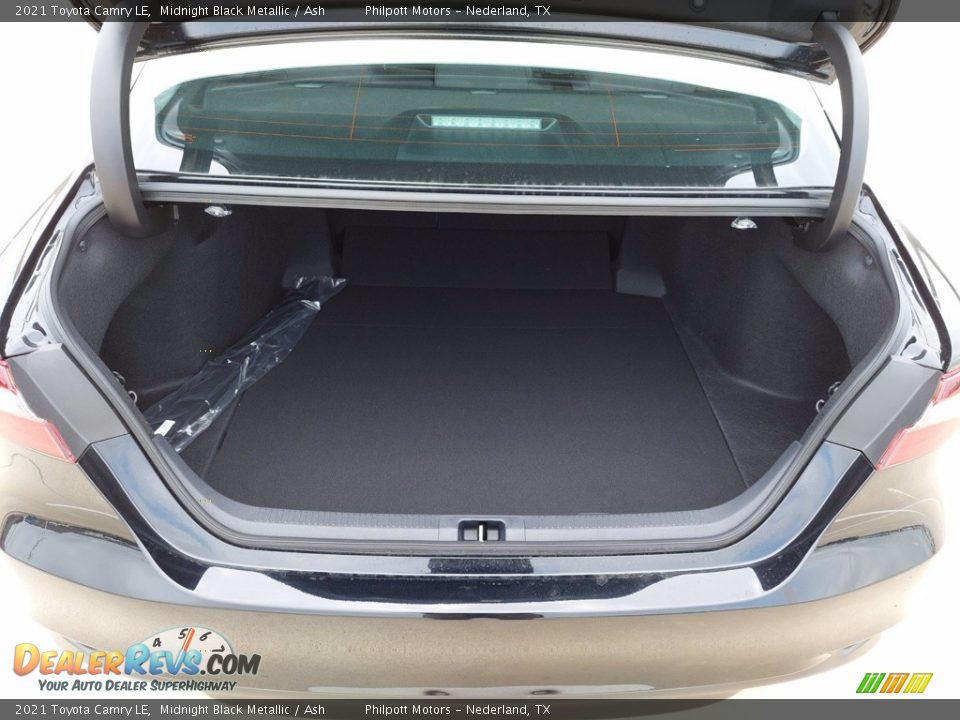 2021 Toyota Camry LE Midnight Black Metallic / Ash Photo #21