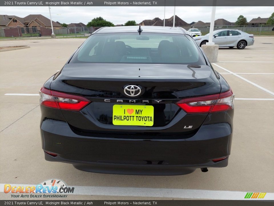 2021 Toyota Camry LE Midnight Black Metallic / Ash Photo #8