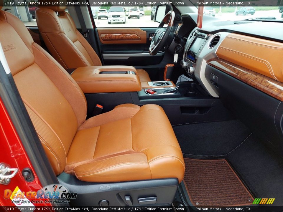 Front Seat of 2019 Toyota Tundra 1794 Edition CrewMax 4x4 Photo #28
