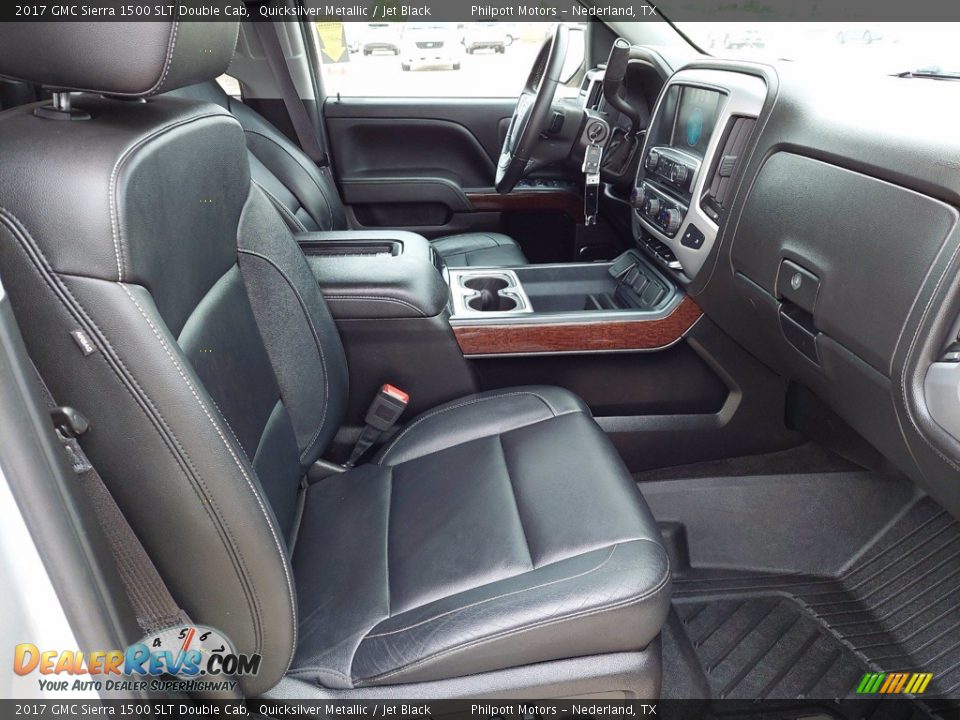 Front Seat of 2017 GMC Sierra 1500 SLT Double Cab Photo #29