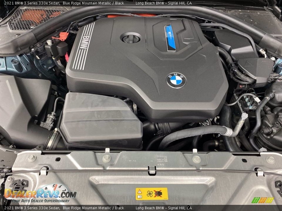 2021 BMW 3 Series 330e Sedan 2.0 Liter e TwinPower Turbocharged DOHC 16-Valve VVT 4 Cylinder Gasoline/Electric Hybrid Engine Photo #9