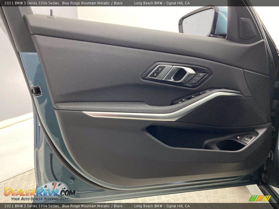 Door Panel of 2021 BMW 3 Series 330e Sedan Photo #10