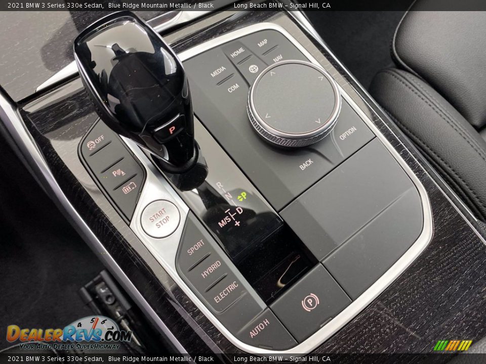 2021 BMW 3 Series 330e Sedan Shifter Photo #22