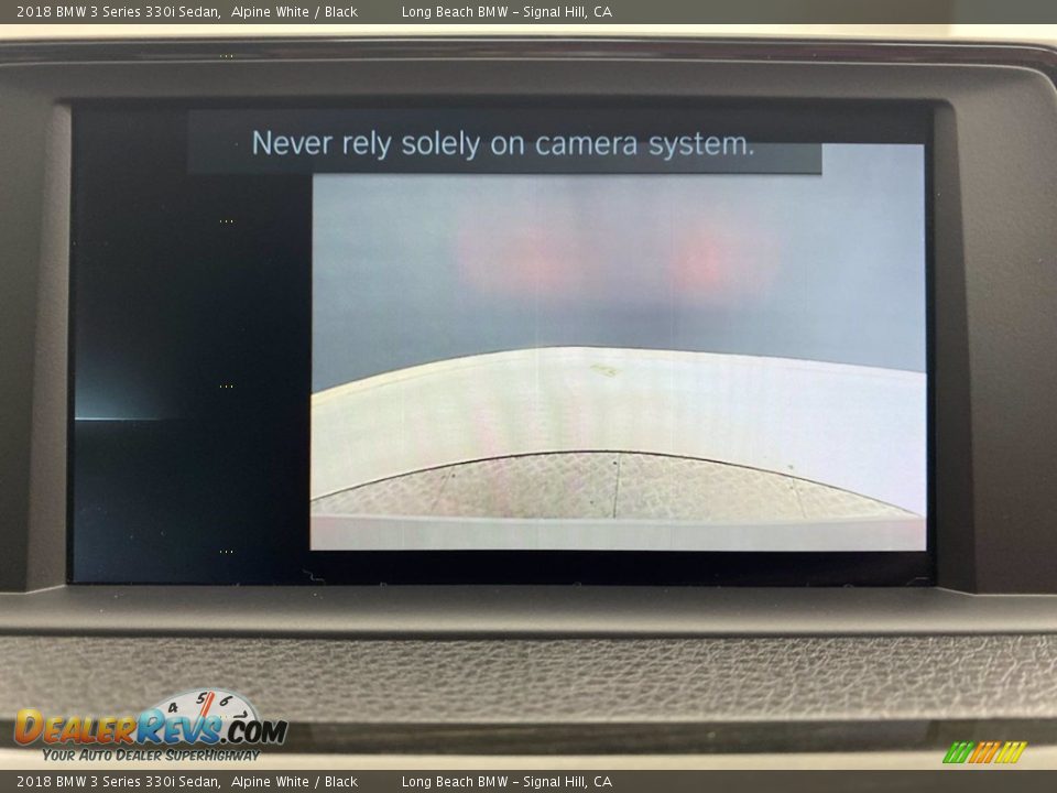 2018 BMW 3 Series 330i Sedan Alpine White / Black Photo #24