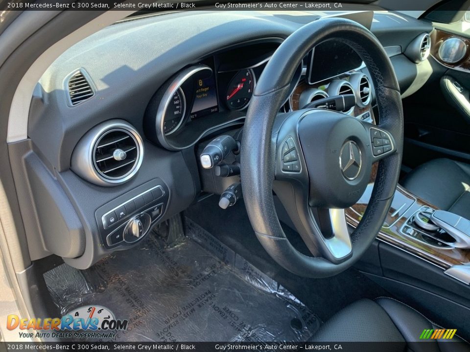 2018 Mercedes-Benz C 300 Sedan Selenite Grey Metallic / Black Photo #12