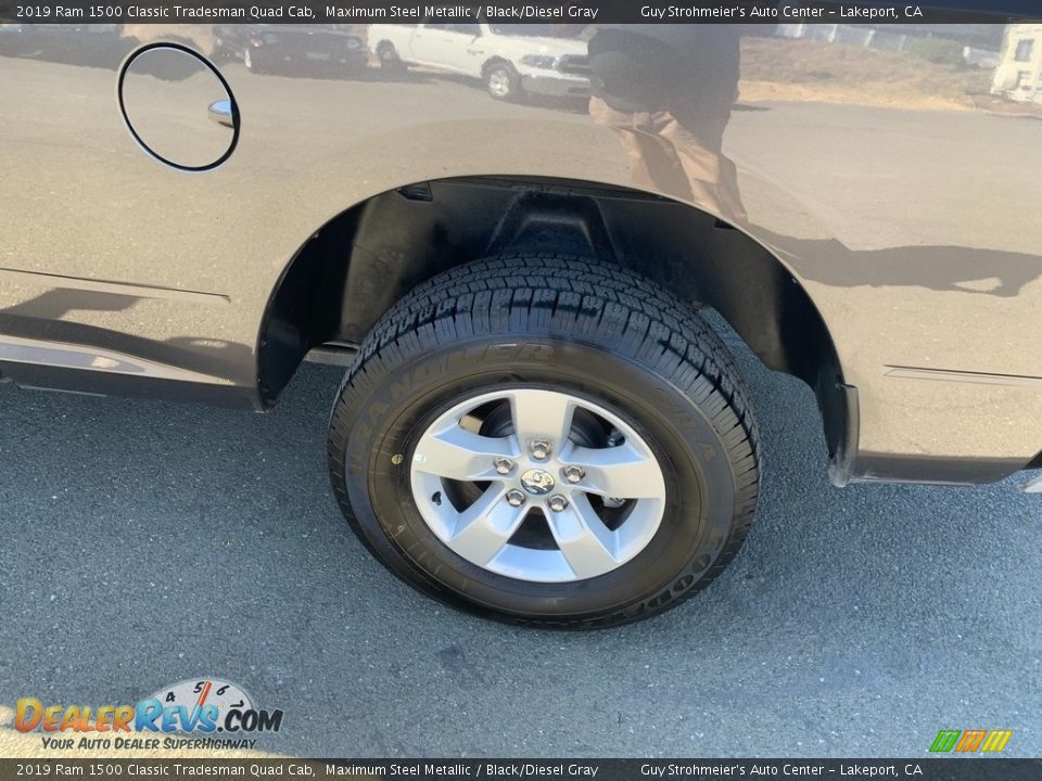 2019 Ram 1500 Classic Tradesman Quad Cab Maximum Steel Metallic / Black/Diesel Gray Photo #10