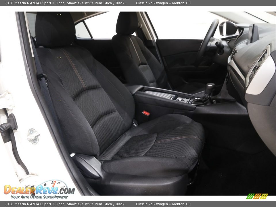 2018 Mazda MAZDA3 Sport 4 Door Snowflake White Pearl Mica / Black Photo #14