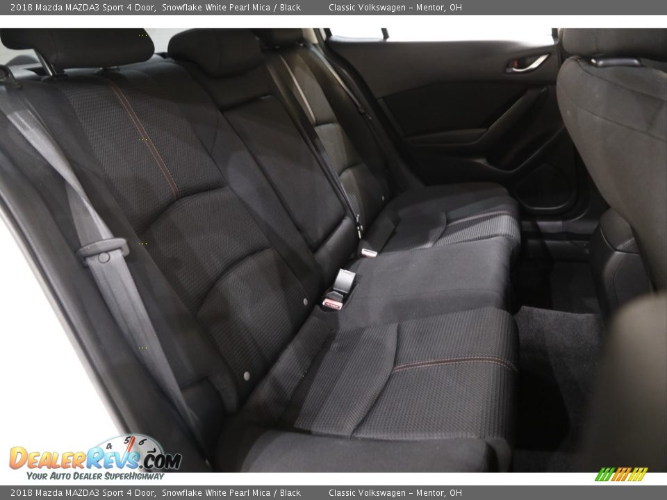 2018 Mazda MAZDA3 Sport 4 Door Snowflake White Pearl Mica / Black Photo #15