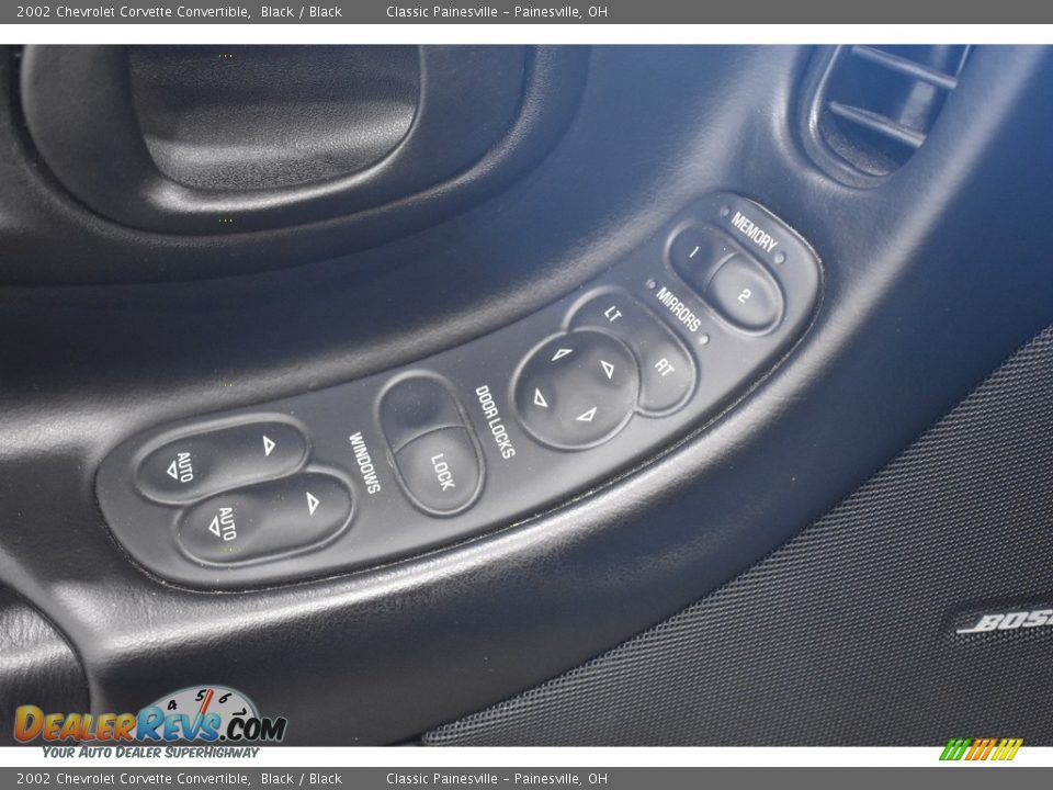 Controls of 2002 Chevrolet Corvette Convertible Photo #15