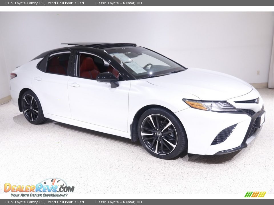 2019 Toyota Camry XSE Wind Chill Pearl / Red Photo #1