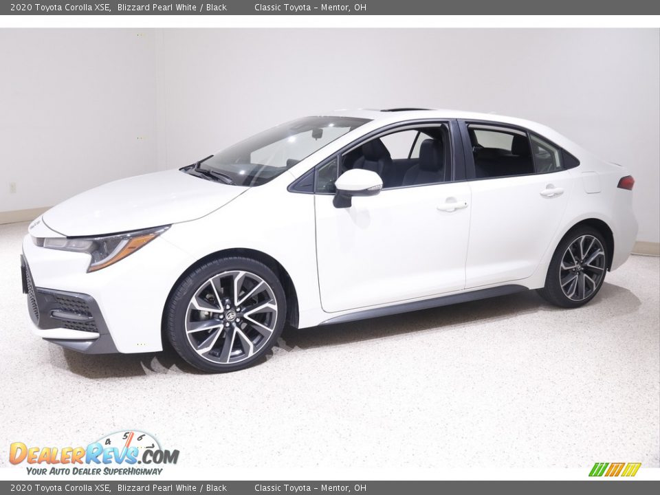 2020 Toyota Corolla XSE Blizzard Pearl White / Black Photo #3