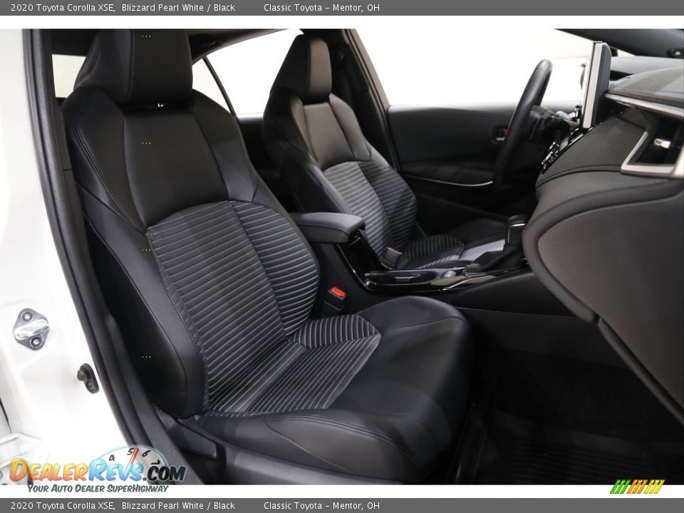 2020 Toyota Corolla XSE Blizzard Pearl White / Black Photo #15