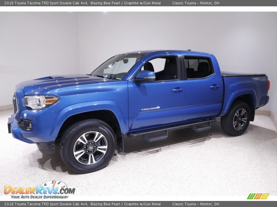 2018 Toyota Tacoma TRD Sport Double Cab 4x4 Blazing Blue Pearl / Graphite w/Gun Metal Photo #3