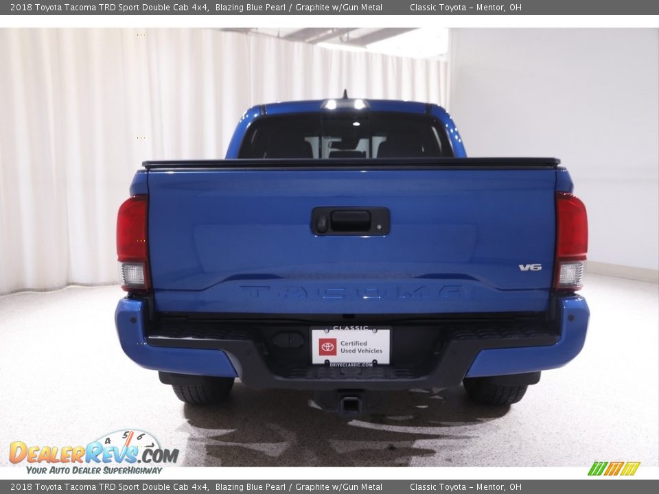 2018 Toyota Tacoma TRD Sport Double Cab 4x4 Blazing Blue Pearl / Graphite w/Gun Metal Photo #17
