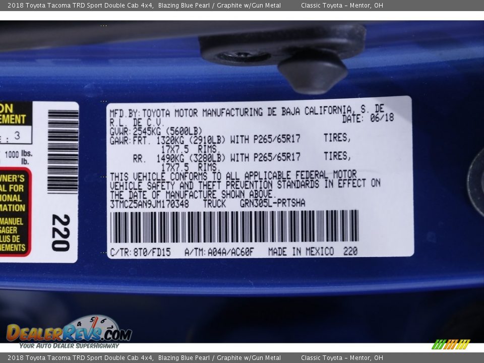 2018 Toyota Tacoma TRD Sport Double Cab 4x4 Blazing Blue Pearl / Graphite w/Gun Metal Photo #19