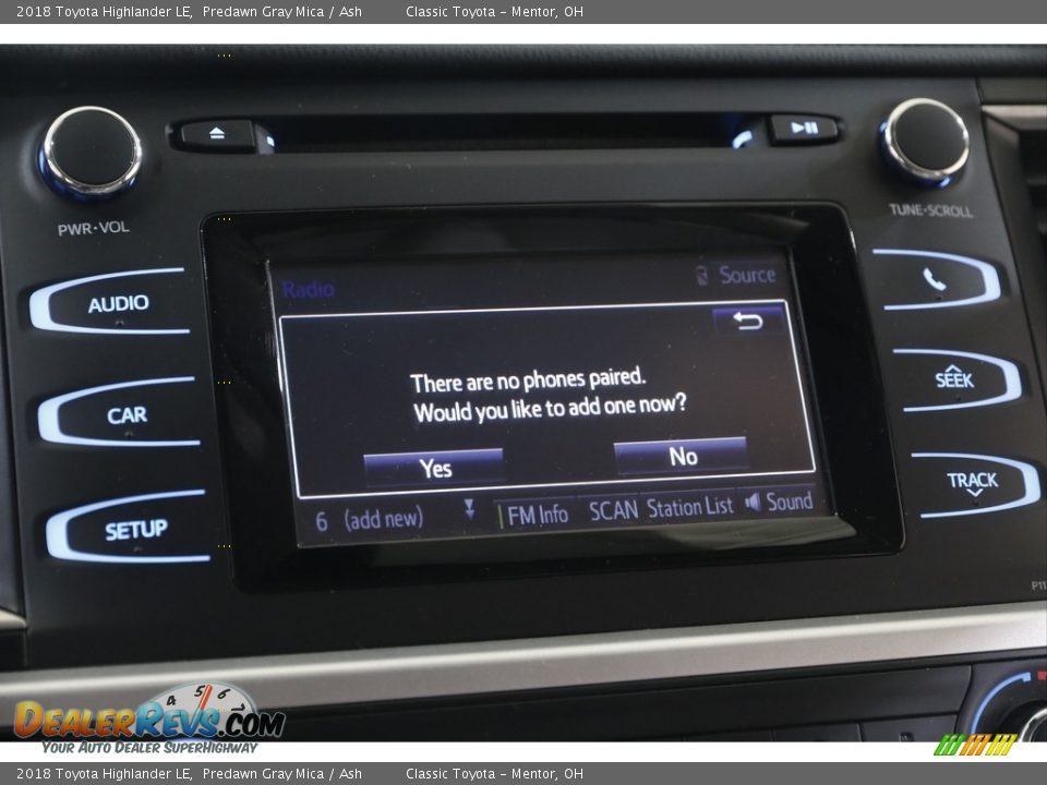 2018 Toyota Highlander LE Predawn Gray Mica / Ash Photo #11