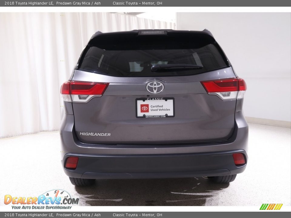 2018 Toyota Highlander LE Predawn Gray Mica / Ash Photo #18