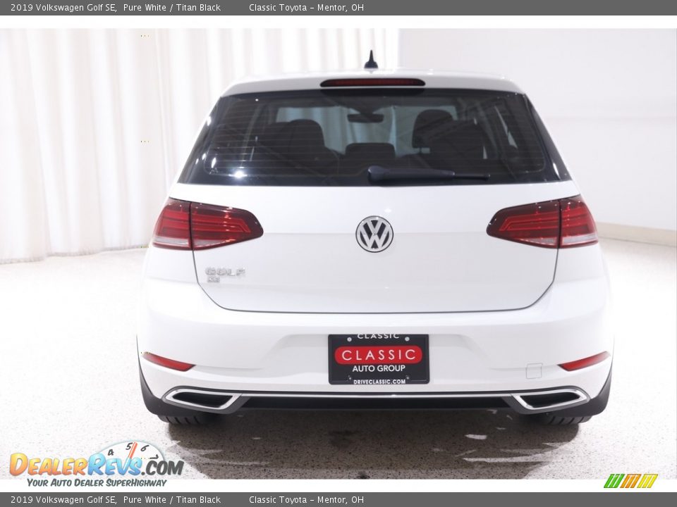 2019 Volkswagen Golf SE Pure White / Titan Black Photo #16