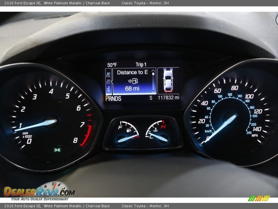 2016 Ford Escape SE White Platinum Metallic / Charcoal Black Photo #8