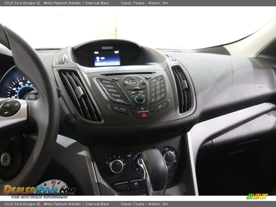 2016 Ford Escape SE White Platinum Metallic / Charcoal Black Photo #9