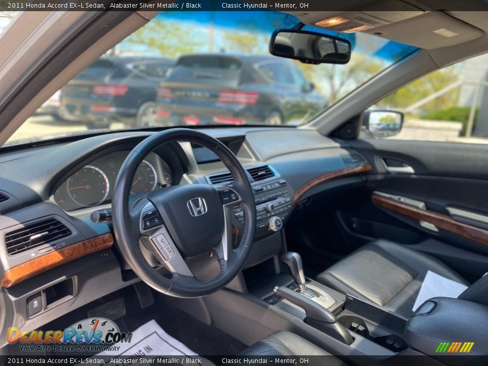 2011 Honda Accord EX-L Sedan Alabaster Silver Metallic / Black Photo #3