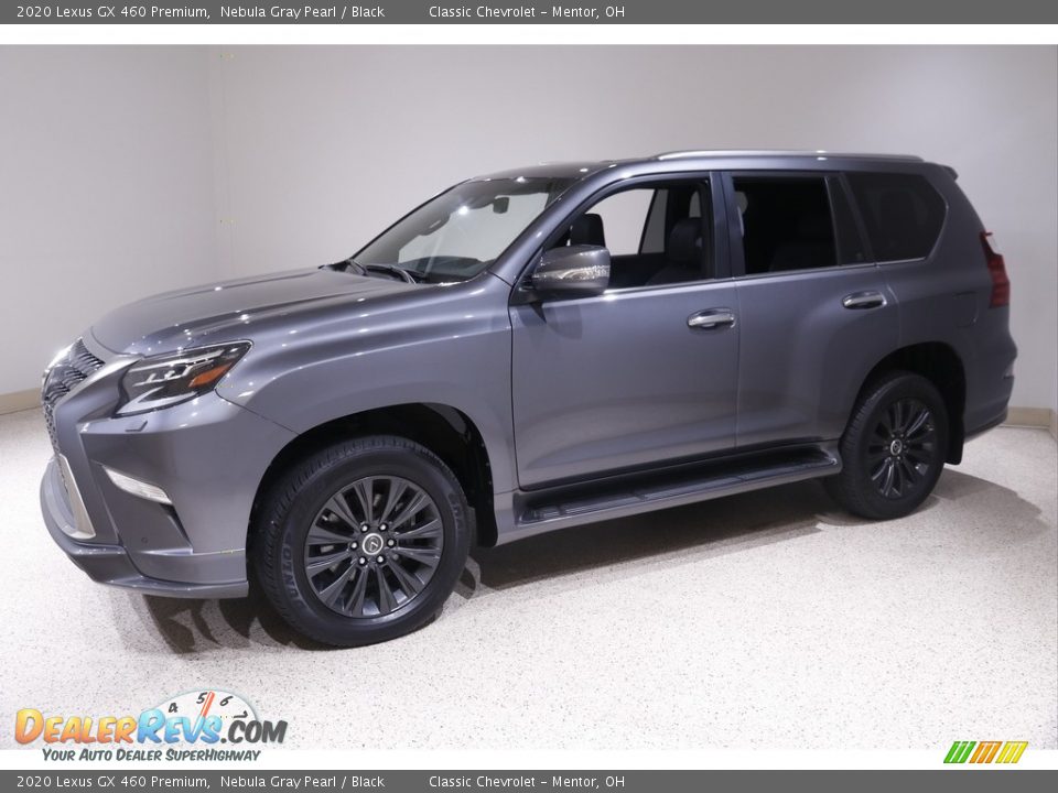 Front 3/4 View of 2020 Lexus GX 460 Premium Photo #3