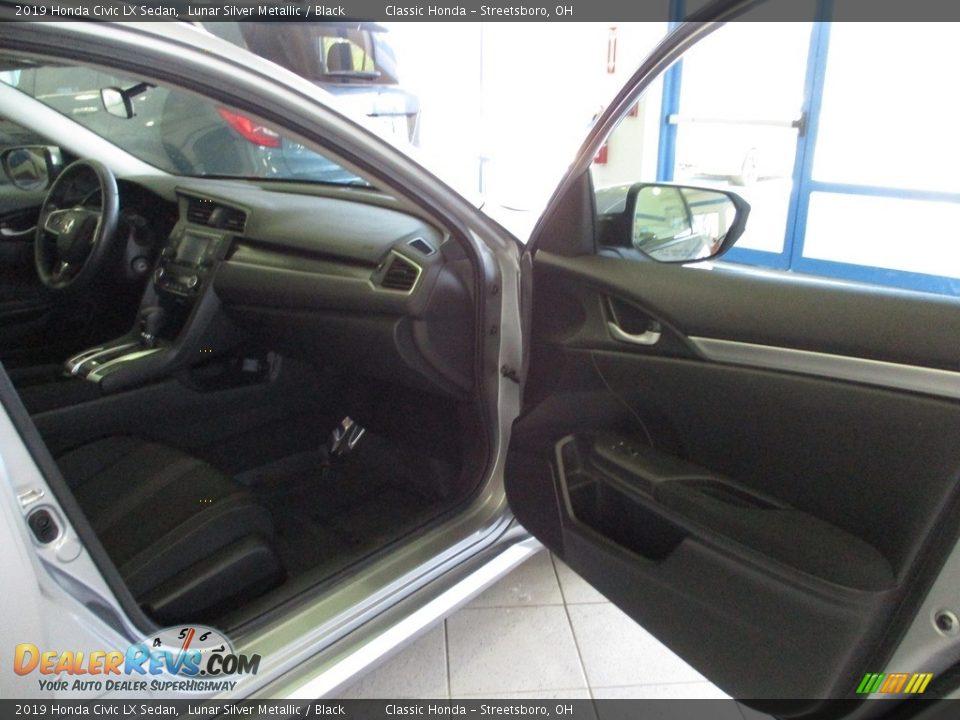 2019 Honda Civic LX Sedan Lunar Silver Metallic / Black Photo #15