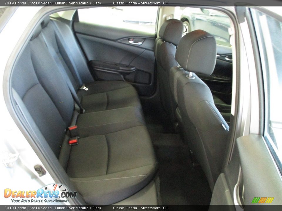 2019 Honda Civic LX Sedan Lunar Silver Metallic / Black Photo #19
