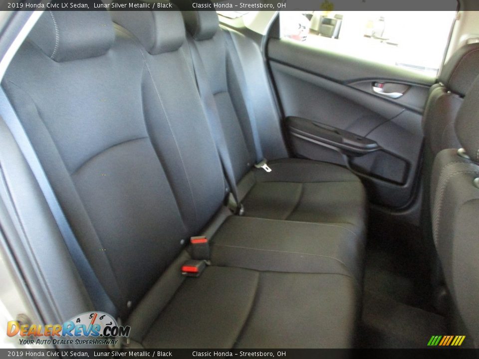 2019 Honda Civic LX Sedan Lunar Silver Metallic / Black Photo #20