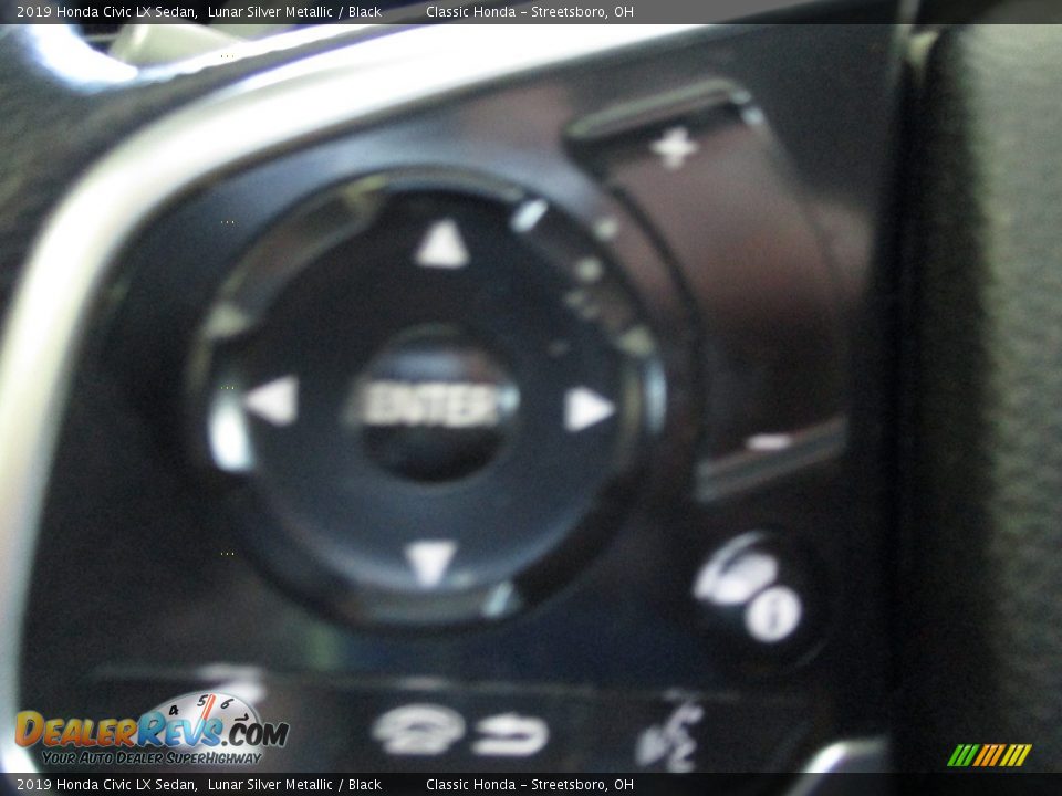 2019 Honda Civic LX Sedan Lunar Silver Metallic / Black Photo #29