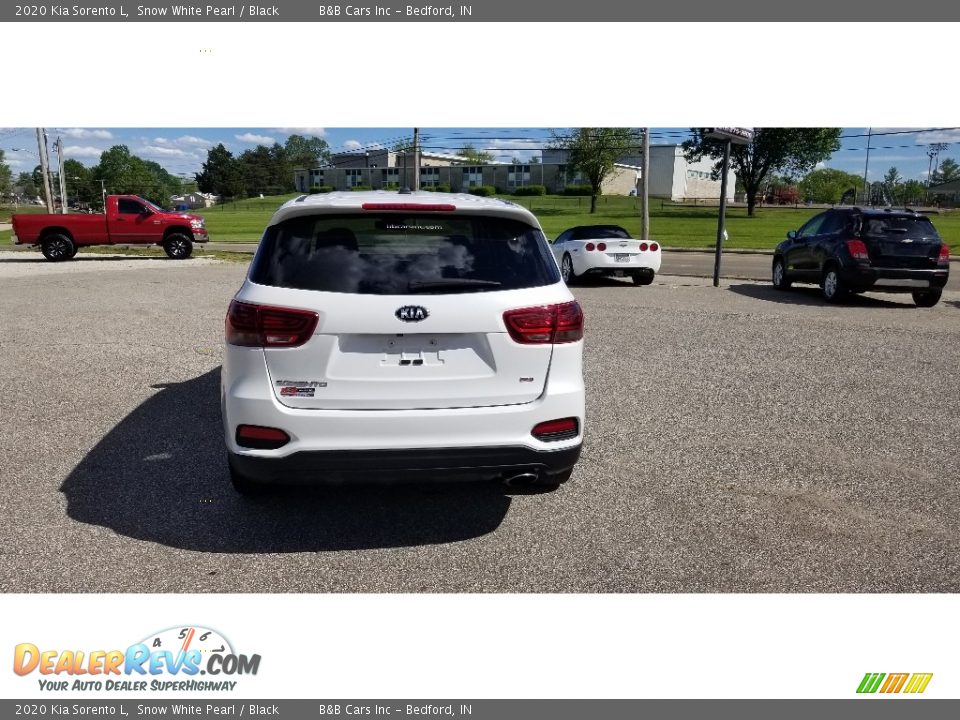 2020 Kia Sorento L Snow White Pearl / Black Photo #9