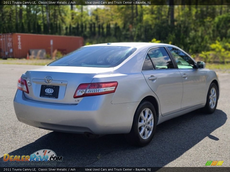 2011 Toyota Camry LE Classic Silver Metallic / Ash Photo #5