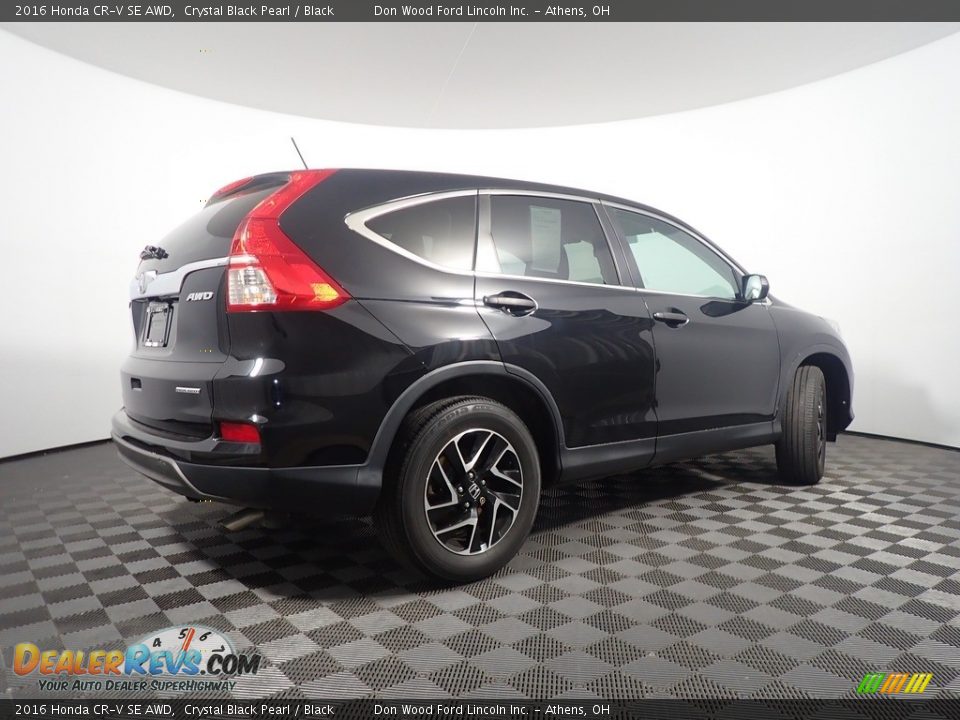 2016 Honda CR-V SE AWD Crystal Black Pearl / Black Photo #16