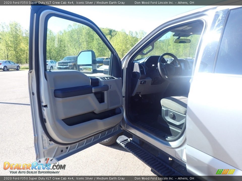 2020 Ford F350 Super Duty XLT Crew Cab 4x4 Iconic Silver / Medium Earth Gray Photo #19