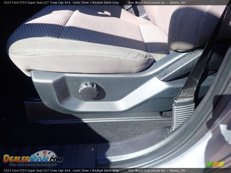 2020 Ford F350 Super Duty XLT Crew Cab 4x4 Iconic Silver / Medium Earth Gray Photo #23
