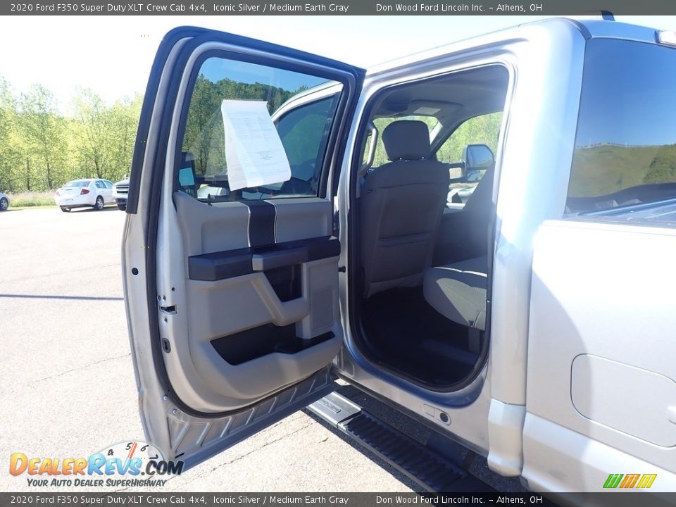 2020 Ford F350 Super Duty XLT Crew Cab 4x4 Iconic Silver / Medium Earth Gray Photo #35
