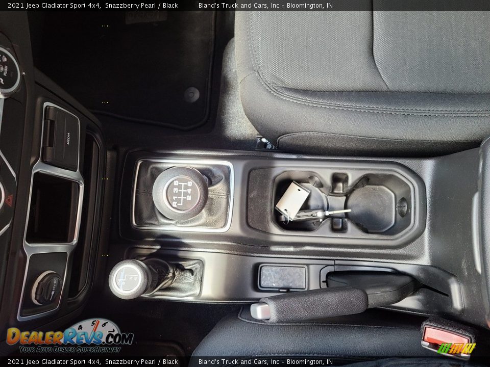 2021 Jeep Gladiator Sport 4x4 Shifter Photo #18