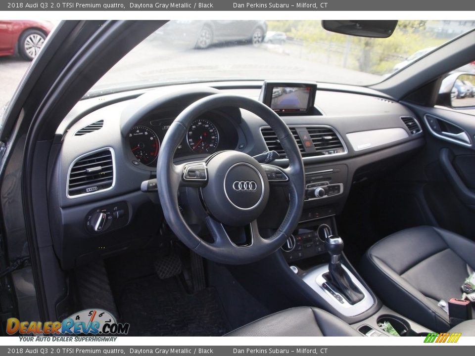 2018 Audi Q3 2.0 TFSI Premium quattro Daytona Gray Metallic / Black Photo #10