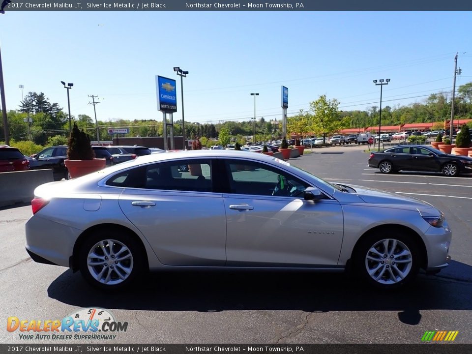 2017 Chevrolet Malibu LT Silver Ice Metallic / Jet Black Photo #10