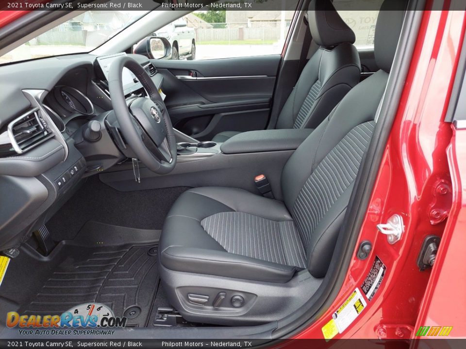 Black Interior - 2021 Toyota Camry SE Photo #4
