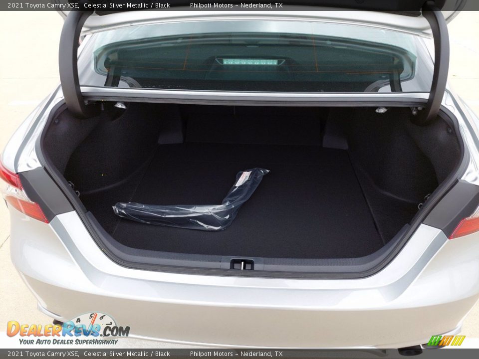 2021 Toyota Camry XSE Celestial Silver Metallic / Black Photo #22