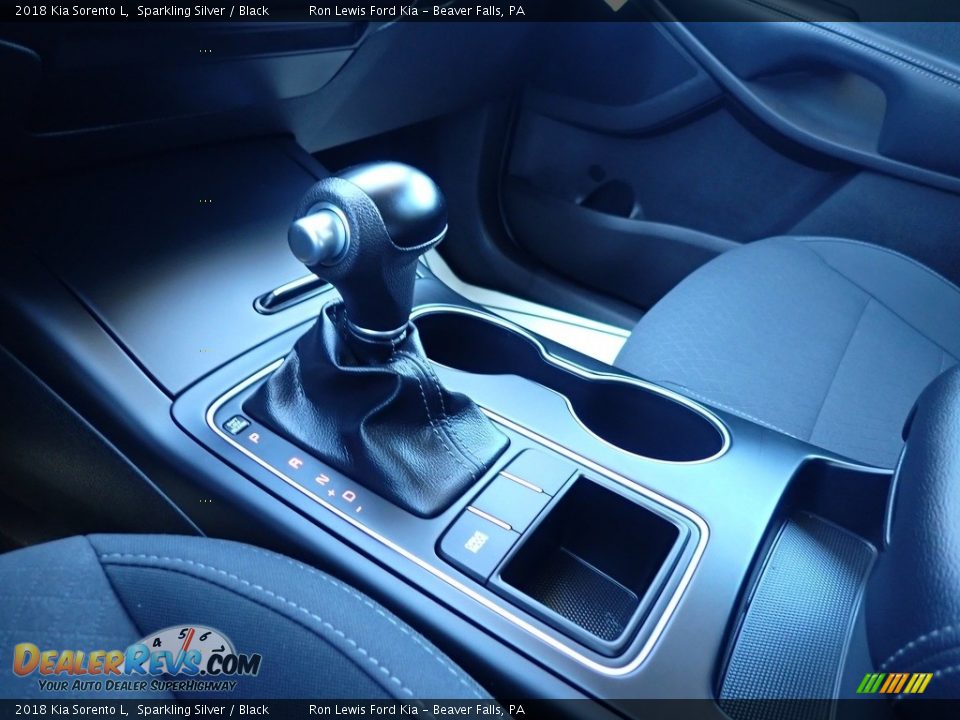 2018 Kia Sorento L Sparkling Silver / Black Photo #25