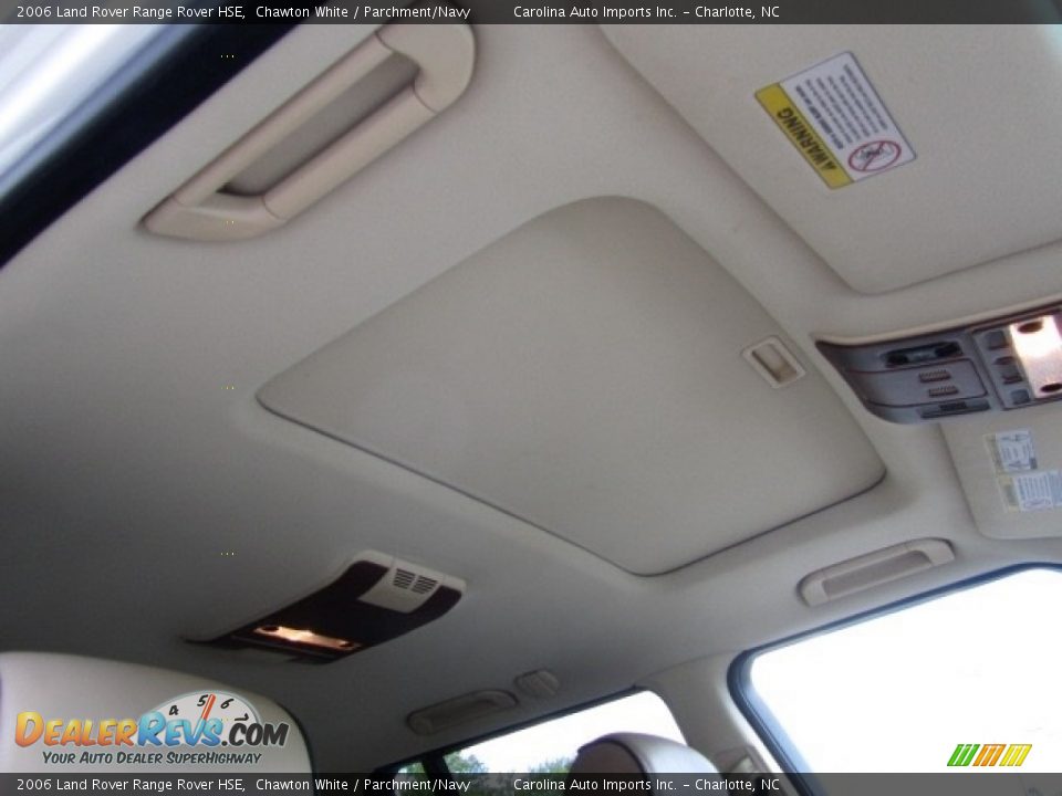 2006 Land Rover Range Rover HSE Chawton White / Parchment/Navy Photo #23