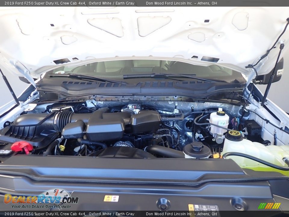 2019 Ford F250 Super Duty XL Crew Cab 4x4 Oxford White / Earth Gray Photo #7